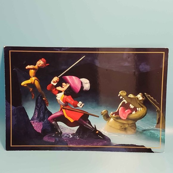 Walt Disney Classics Collection Post Cards Lot of 50 6x4 and 9x6 - Picture 2 of 10